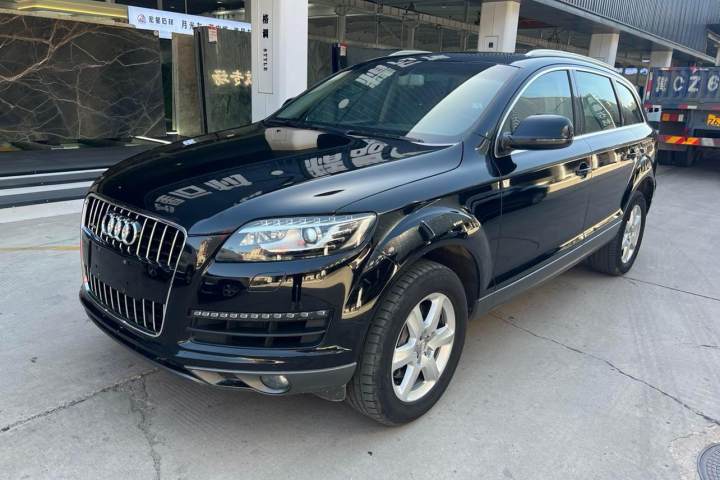 奥迪 Q7 2012款 3.0 TFSI 技术型(200kW)
