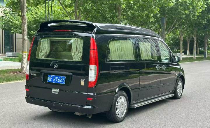 奔驰 威霆 2013款 3.0L 商务版