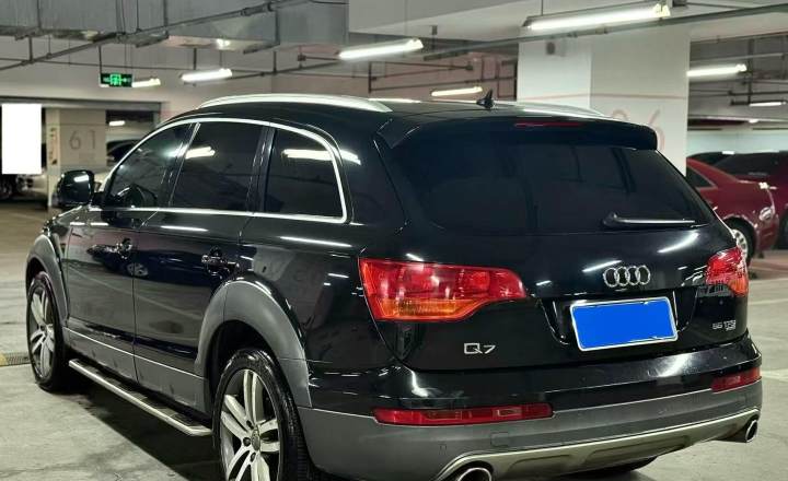 奥迪 Q7 2010款 3.6 FSI quattro 豪华型