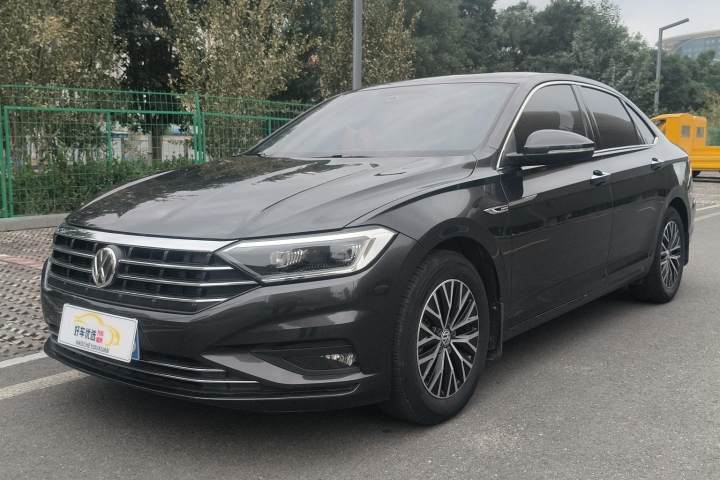 大众 速腾 280TSI DSG舒适智联版