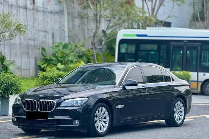 宝马 7系 2009款 740Li豪华型