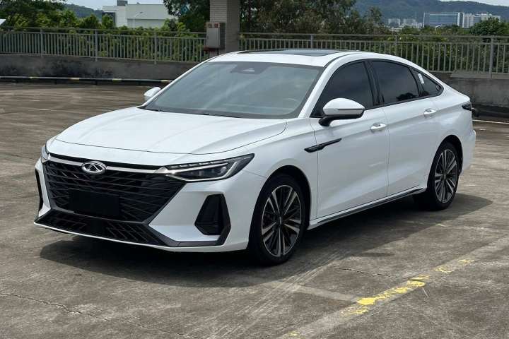 奇瑞 艾瑞泽8 2.0T DCT劲