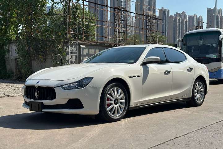 玛莎拉蒂 Ghibli 3.0T 标准版