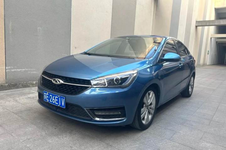 奇瑞 艾瑞泽5 1.5L CVT领潮版
