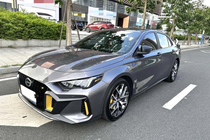 广汽传祺 影豹 270T DCT J15版