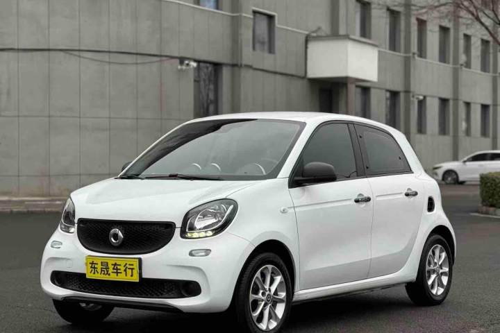 smart  forfour 1.0L 52千瓦灵动版