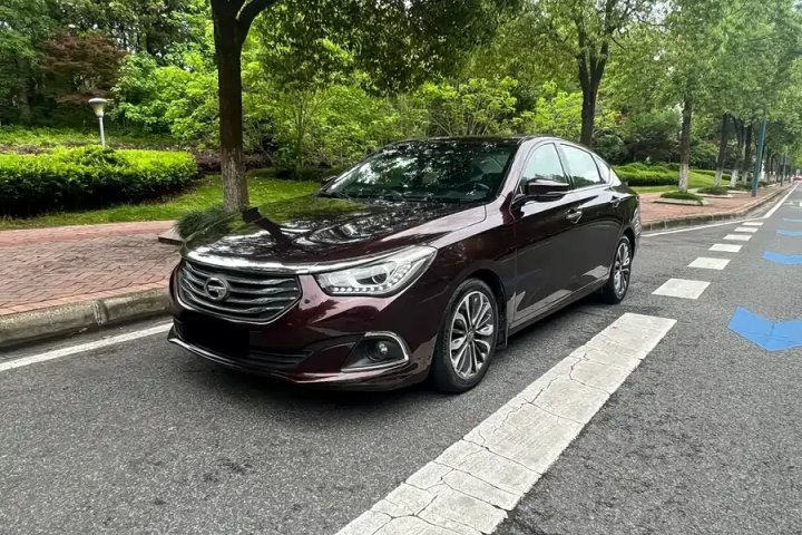 广汽传祺 传祺GA6 1.8T DCT豪华导航型