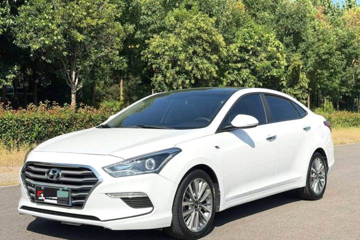 现代 名图 1.8L 自动尊贵型DLX 国VI