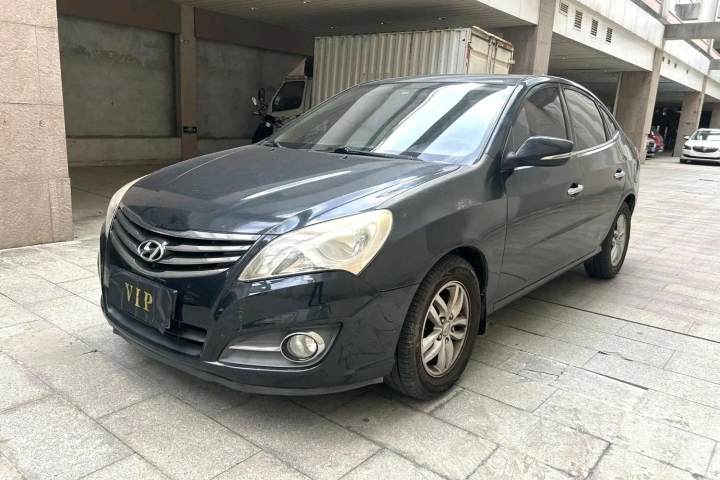 现代 悦动 1.6L 自动舒适型