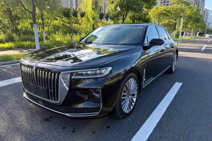 红旗 H9 2.0T 智联旗享版