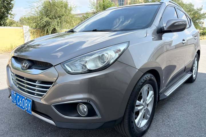现代 北京ix35 2.0L 自动两驱精英版GLS