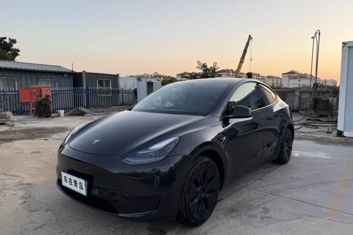 特斯拉 Model Y 后轮驱动版