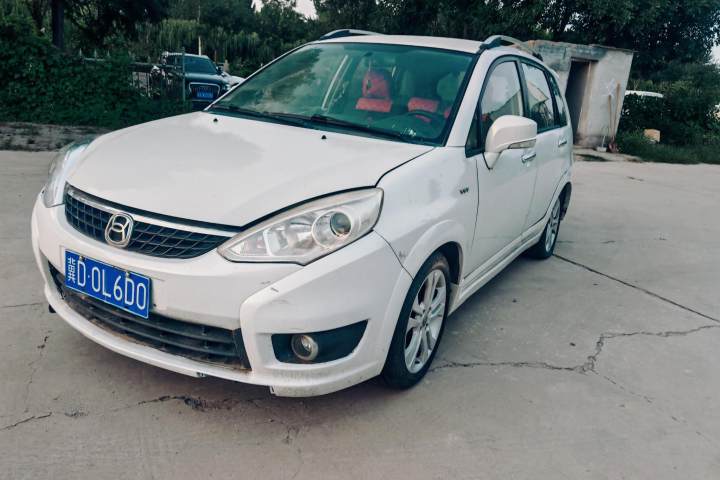 铃木 利亚纳A6 两厢 1.4L 手动畅想型