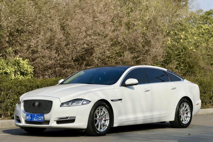 捷豹 XJ XJL 3.0 SC 两驱典雅商务版