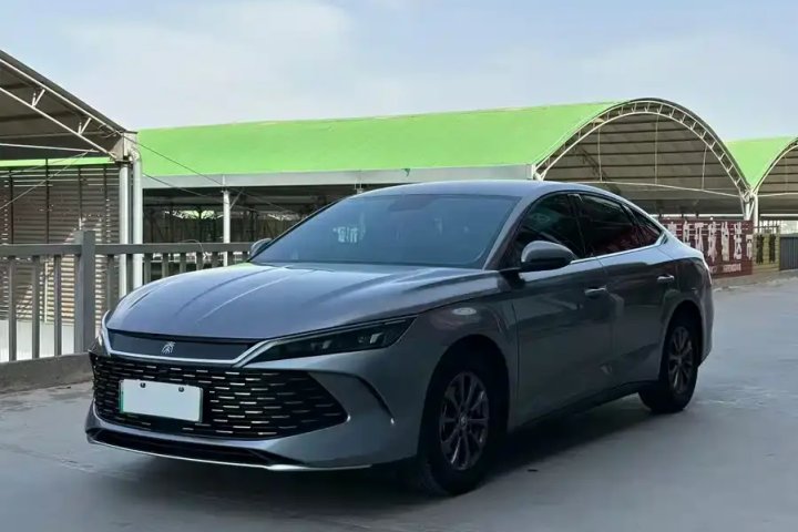 比亚迪 秦L DM-i 80KM领先型