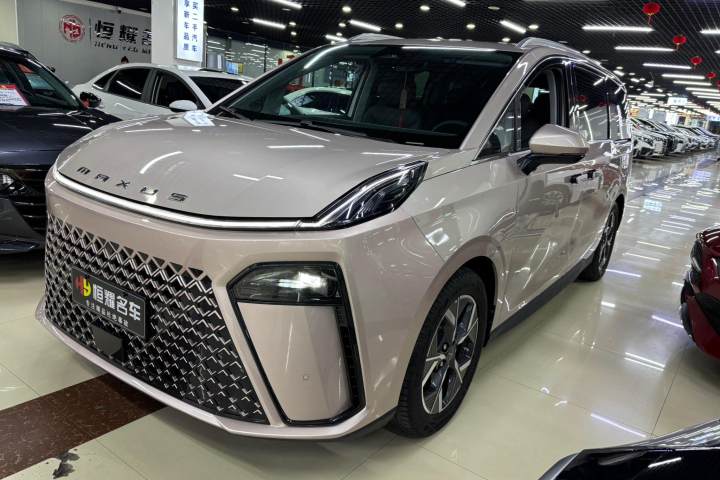 大通 G70 2.0T 自动旗舰版 7座