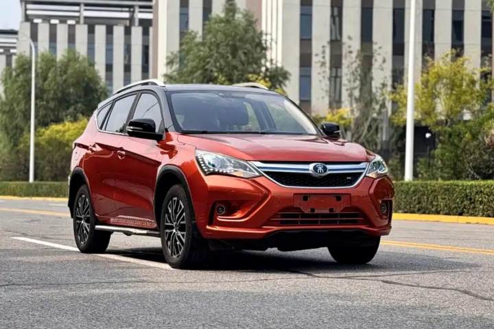 比亚迪 宋新能源 2017款 宋DM 1.5TID 全时四驱豪华型