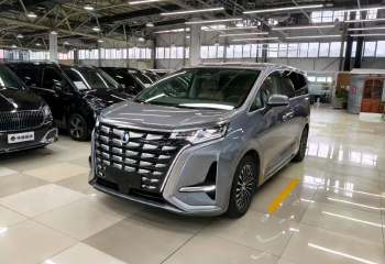 腾势 D9 2022款 DMi 970 四驱尊荣型