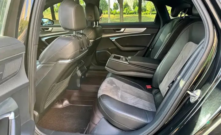 奥迪 A6L 2019款 40 TFSI 豪华动感型