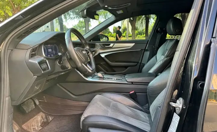 奥迪 A6L 2019款 40 TFSI 豪华动感型