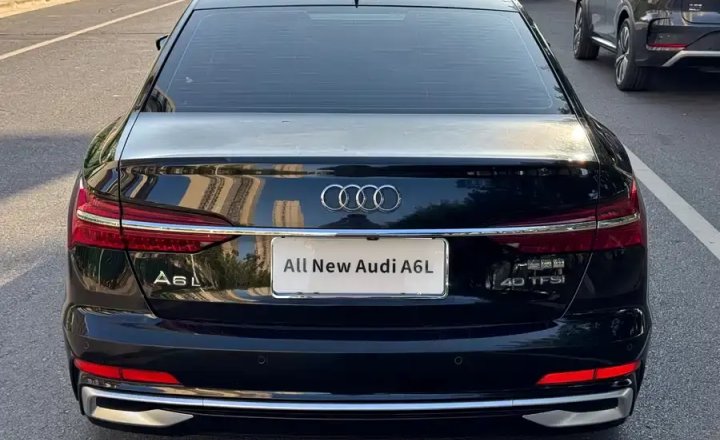 奥迪 A6L 2019款 40 TFSI 豪华动感型