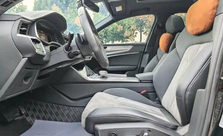 奥迪 A6L 2024款 40 TFSI 豪华动感型