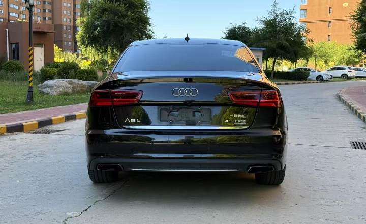 奥迪 A6L 2016款 45 TFSI quattro 运动型
