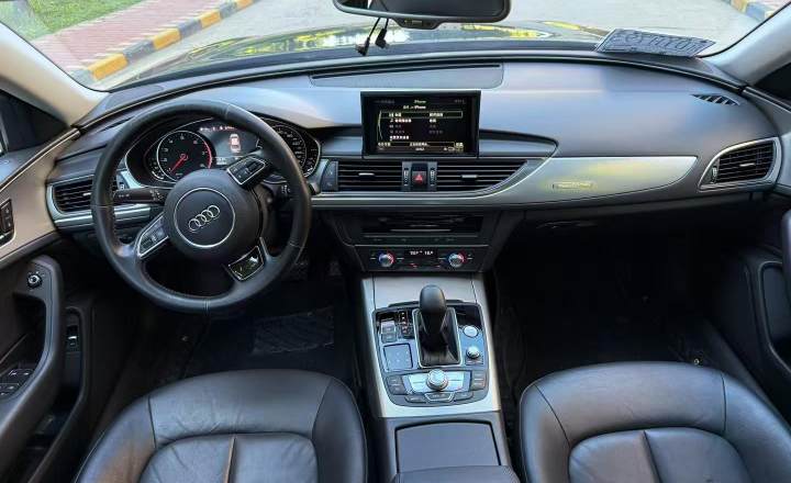 奥迪 A6L 2016款 45 TFSI quattro 运动型
