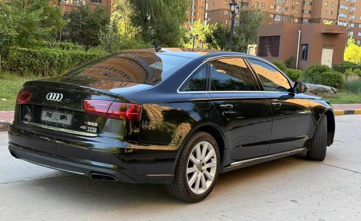 奥迪 A6L 2016款 45 TFSI quattro 运动型