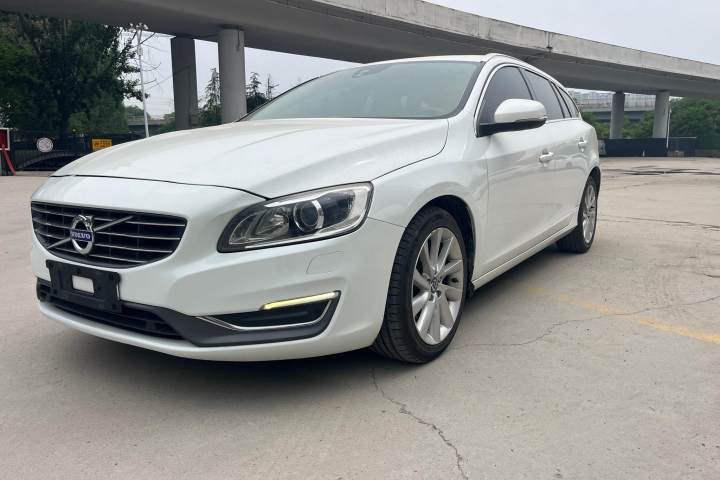 沃尔沃 V60 改款 T5 智逸版