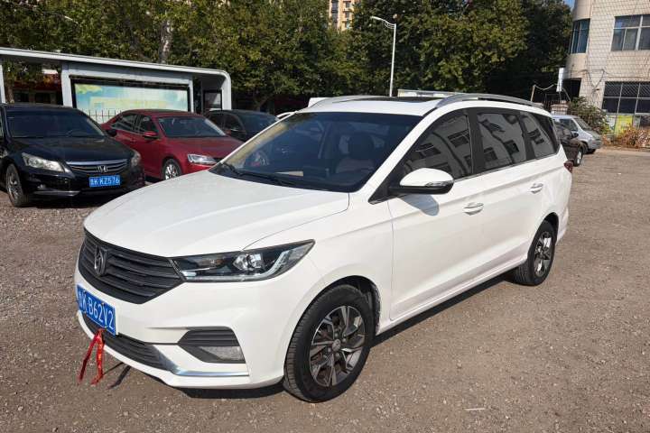 宝骏 360 1.5L 自动豪华型 国V