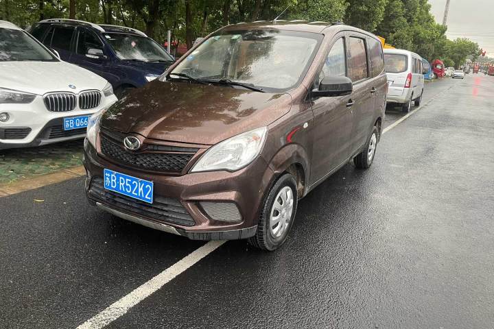北汽幻速 H2V 1.5L舒适型BJ415A