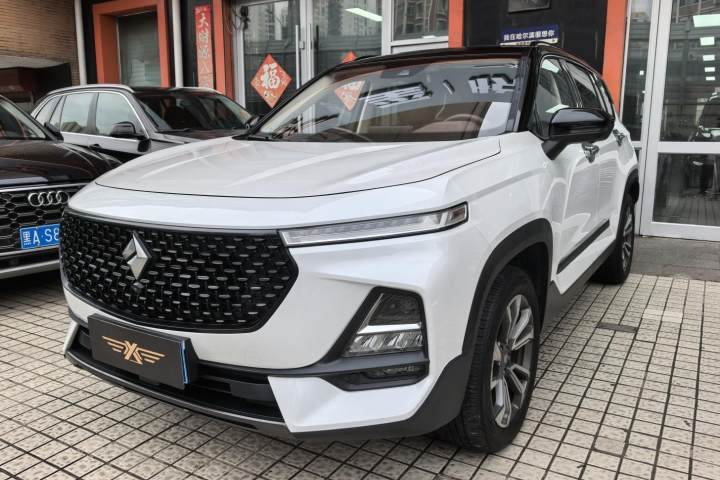 宝骏 RS-5 300T CVT 智能旗舰型