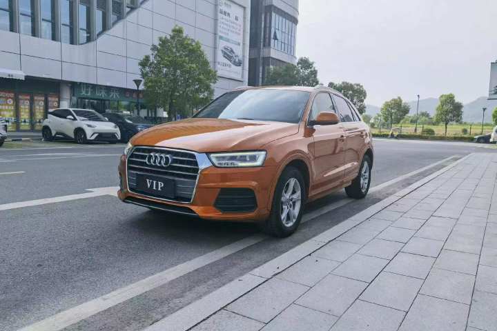 奥迪 Q3 2018款 30周年年型 30 TFSI 时尚型