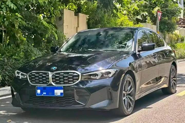 宝马 3系 2024款 325Li M运动套装