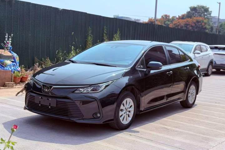 丰田 卡罗拉 2021款 1.2T SCVT先锋PLUS版