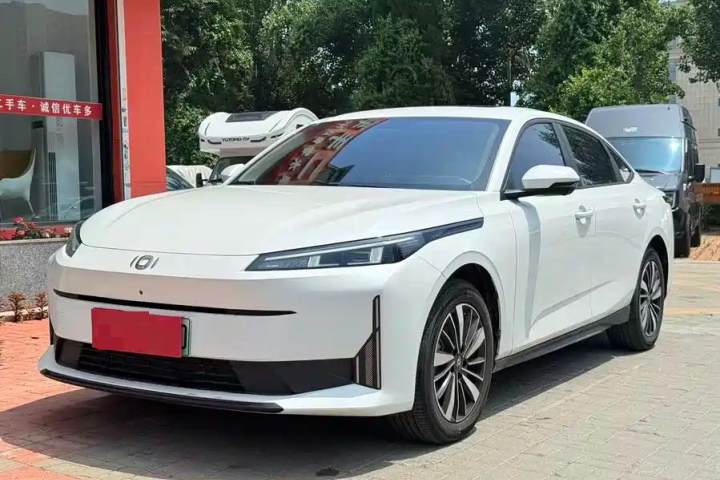 长安启源 A05 真香版 70 超越型