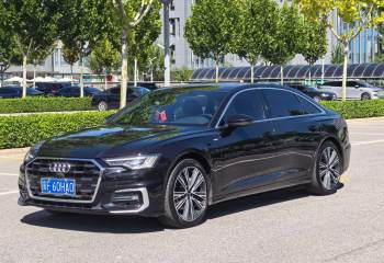 奥迪 A6L 2023款 改款 45 TFSI quattro 臻选动感型