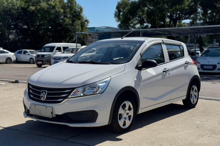宝骏 310 1.2L 手动舒适型