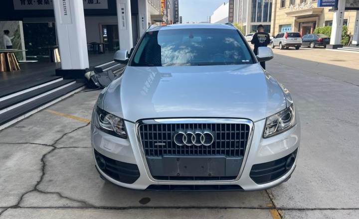 奥迪 Q5 2011款 2.0TFSI 舒适型