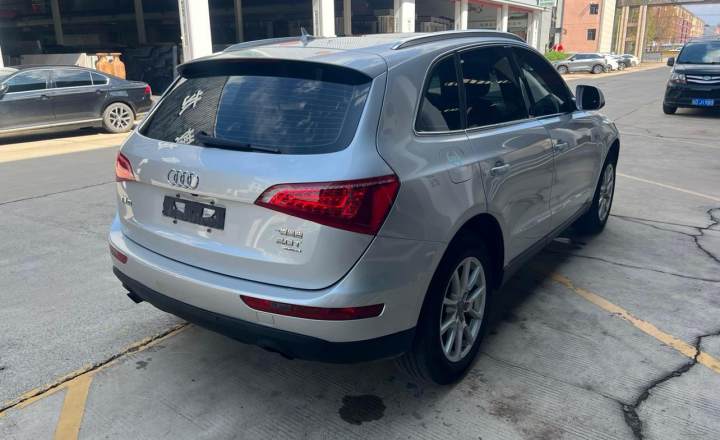 奥迪 Q5 2011款 2.0TFSI 舒适型