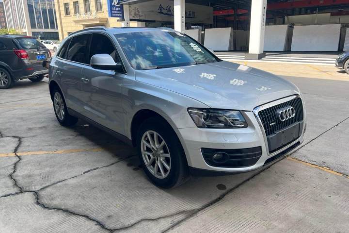 奥迪 Q5 2011款 2.0TFSI 舒适型