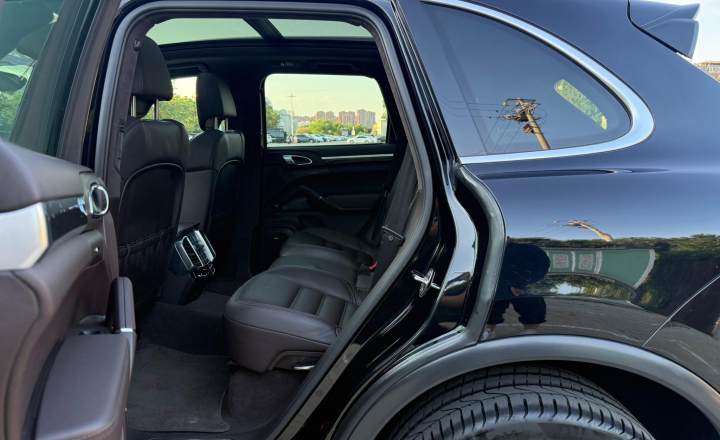 保时捷 Cayenne 2011款 Cayenne Turbo 4.8T