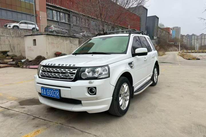 路虎 神行者2 2.0T Si4 HSE汽油版