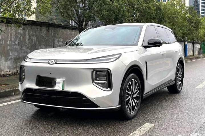 长安启源 Q07 215尊贵型