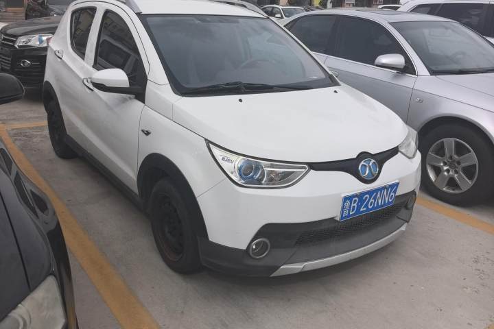 北汽新能源 EC EC200 灵秀版