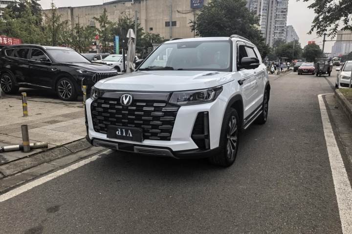 长安 CS95 2023款 2.0T 四驱尊贵型PLUS