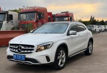 奔驰 GLA 2017款 GLA 200 动感型