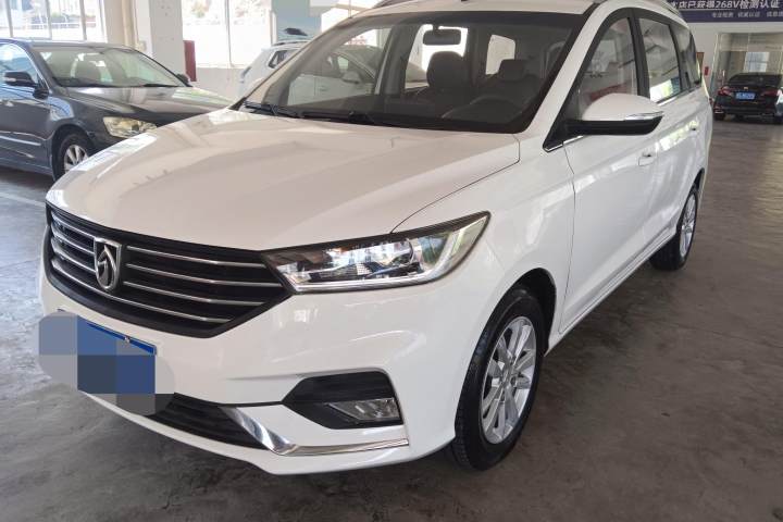 宝骏 360 1.5L 自动精英型 国V